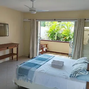 Pensión Andorinhas, Búzios