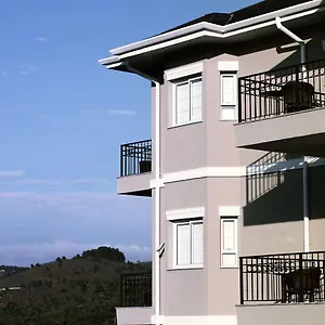 Lá Bas Inn Campos do Jordão
